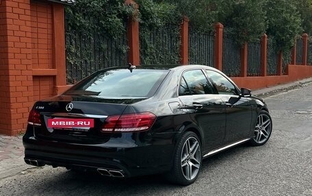 Mercedes-Benz E-Класс, 2013 год, 2 750 000 рублей, 3 фотография