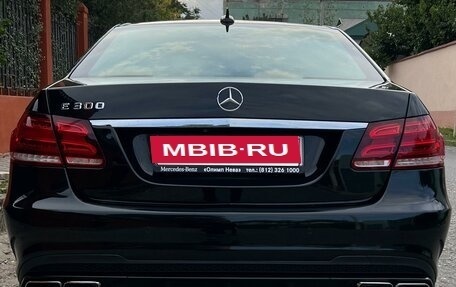 Mercedes-Benz E-Класс, 2013 год, 2 750 000 рублей, 4 фотография