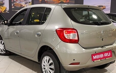 Renault Sandero II рестайлинг, 2015 год, 620 000 рублей, 4 фотография