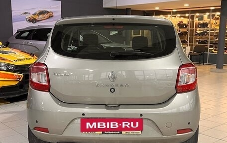 Renault Sandero II рестайлинг, 2015 год, 620 000 рублей, 5 фотография