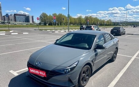 Hyundai Elantra, 2021 год, 2 099 000 рублей, 15 фотография