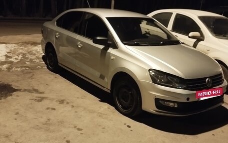 Volkswagen Polo VI (EU Market), 2016 год, 750 000 рублей, 2 фотография