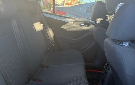 Volkswagen Jetta VI, 2011 год, 950 000 рублей, 5 фотография