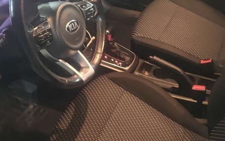 KIA Rio IV, 2017 год, 1 150 000 рублей, 2 фотография