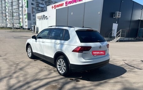 Volkswagen Tiguan II, 2017 год, 2 000 000 рублей, 6 фотография