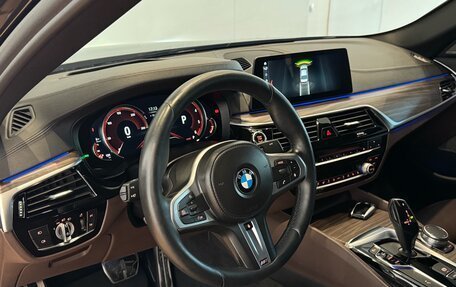 BMW 5 серия, 2017 год, 4 150 000 рублей, 14 фотография