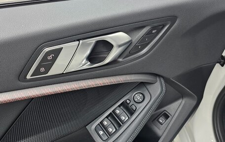 BMW 1 серия, 2022 год, 2 546 696 рублей, 5 фотография