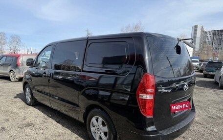Hyundai Starex I рестайлинг, 2007 год, 960 000 рублей, 4 фотография