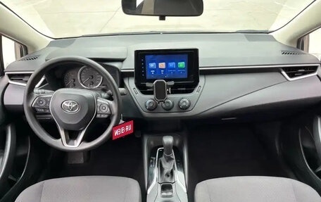 Toyota Corolla, 2022 год, 1 450 000 рублей, 5 фотография