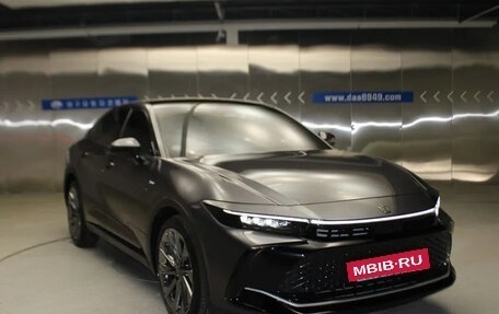 Toyota Crown, 2024 год, 5 100 777 рублей, 3 фотография