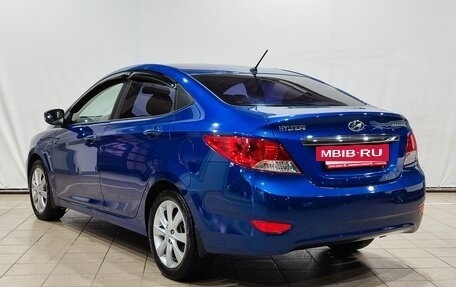 Hyundai Solaris II рестайлинг, 2011 год, 850 000 рублей, 6 фотография