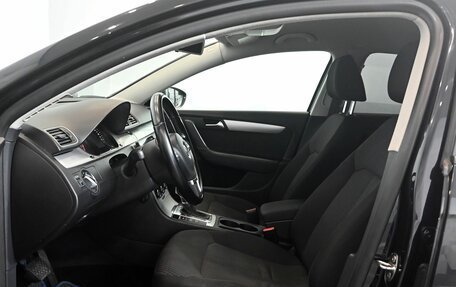 Volkswagen Passat B7, 2011 год, 1 210 000 рублей, 10 фотография