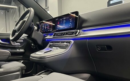 Mercedes-Benz V-Класс, 2024 год, 13 390 000 рублей, 13 фотография