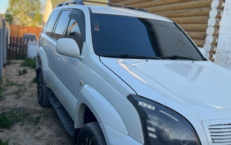 Toyota Land Cruiser Prado 120 рестайлинг, 2003 год, 1 350 000 рублей, 2 фотография