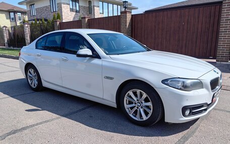 BMW 5 серия, 2015 год, 2 000 000 рублей, 3 фотография