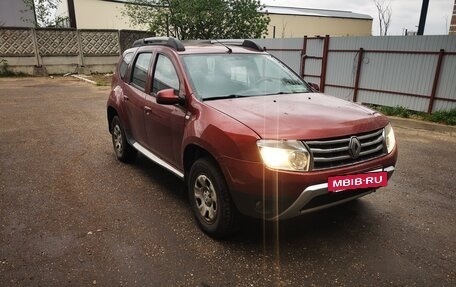 Renault Duster I рестайлинг, 2014 год, 790 000 рублей, 2 фотография