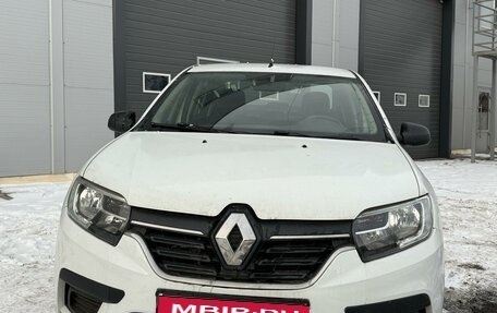 Renault Logan II, 2018 год, 630 000 рублей, 3 фотография