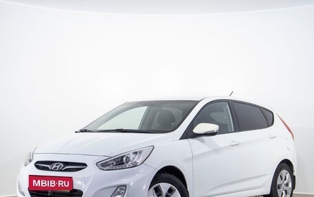 Hyundai Solaris II рестайлинг, 2013 год, 849 000 рублей, 3 фотография