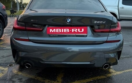 BMW 3 серия, 2019 год, 3 800 000 рублей, 11 фотография