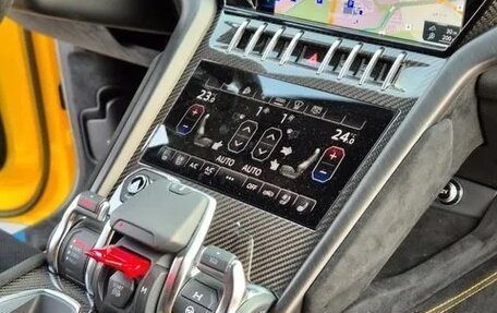 Lamborghini Urus I, 2024 год, 39 850 000 рублей, 9 фотография