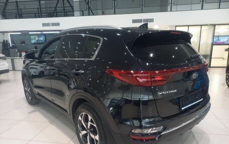 KIA Sportage IV рестайлинг, 2020 год, 2 227 500 рублей, 7 фотография