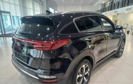KIA Sportage IV рестайлинг, 2020 год, 2 227 500 рублей, 5 фотография