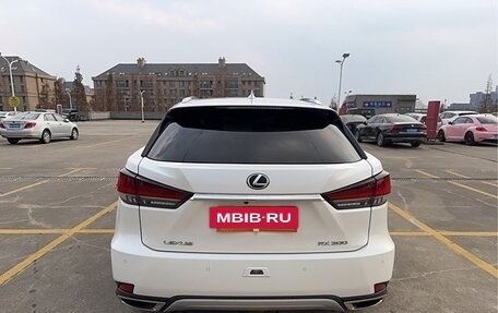 Lexus RX IV рестайлинг, 2020 год, 3 810 000 рублей, 5 фотография