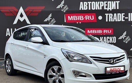 Hyundai Solaris II рестайлинг, 2014 год, 930 000 рублей, 1 фотография