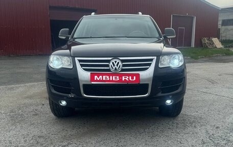 Volkswagen Touareg III, 2008 год, 1 600 000 рублей, 1 фотография