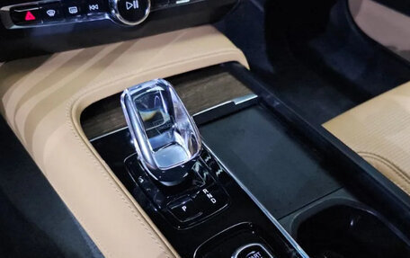 Volvo S90 II рестайлинг, 2023 год, 4 280 000 рублей, 9 фотография