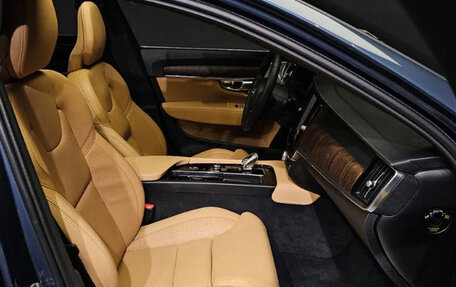 Volvo S90 II рестайлинг, 2023 год, 4 280 000 рублей, 10 фотография