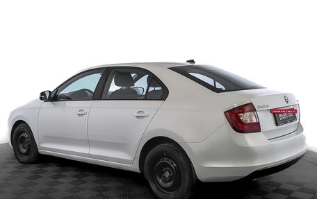 Skoda Rapid I, 2017 год, 825 000 рублей, 7 фотография