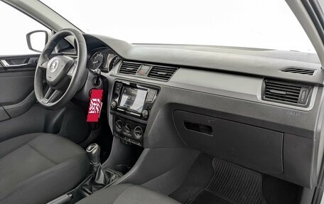 Skoda Rapid I, 2017 год, 825 000 рублей, 11 фотография