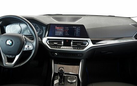 BMW 3 серия, 2020 год, 3 250 000 рублей, 5 фотография