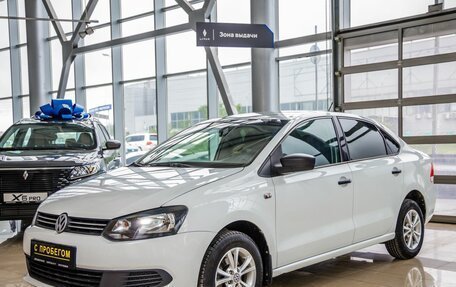 Volkswagen Polo VI (EU Market), 2015 год, 838 000 рублей, 3 фотография