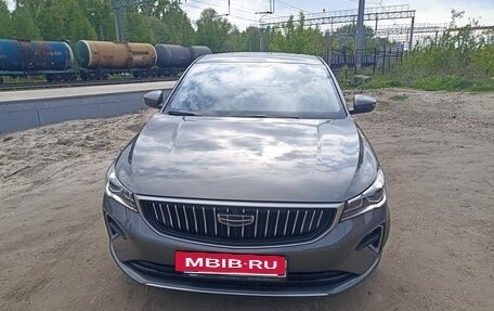 Geely Emgrand, 2024 год, 1 800 000 рублей, 2 фотография