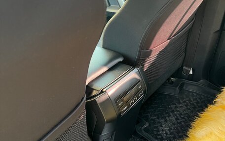 Toyota Land Cruiser Prado 150 рестайлинг 2, 2018 год, 5 200 000 рублей, 5 фотография