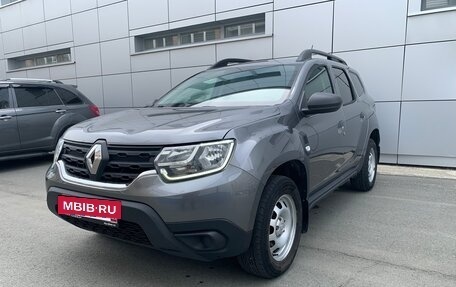 Renault Duster, 2022 год, 1 690 000 рублей, 2 фотография