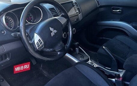Mitsubishi Outlander III рестайлинг 3, 2007 год, 1 200 000 рублей, 6 фотография