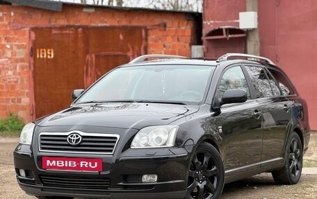 Toyota Avensis III рестайлинг, 2005 год, 990 000 рублей, 5 фотография