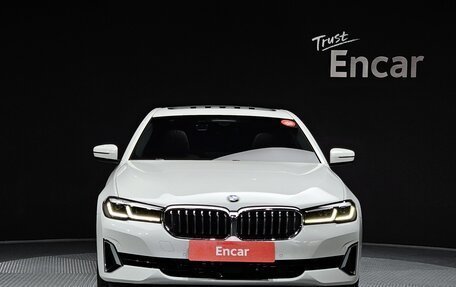 BMW 5 серия, 2022 год, 4 103 000 рублей, 2 фотография