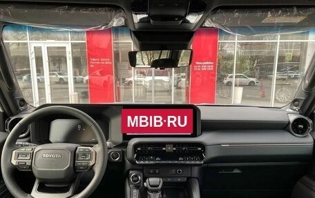 Toyota Land Cruiser Prado, 2024 год, 11 550 000 рублей, 8 фотография