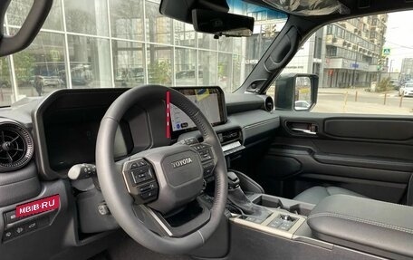 Toyota Land Cruiser Prado, 2024 год, 11 550 000 рублей, 9 фотография