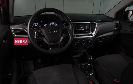 Hyundai Solaris II рестайлинг, 2017 год, 1 299 000 рублей, 6 фотография