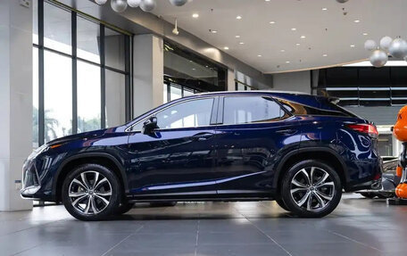 Lexus RX IV рестайлинг, 2022 год, 4 970 000 рублей, 3 фотография