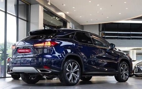 Lexus RX IV рестайлинг, 2022 год, 4 970 000 рублей, 5 фотография