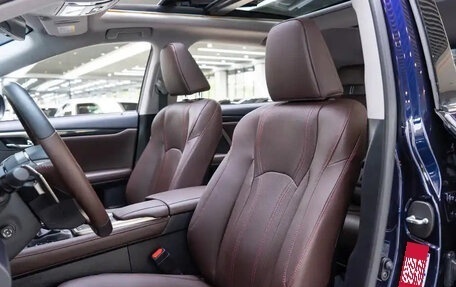 Lexus RX IV рестайлинг, 2022 год, 4 970 000 рублей, 7 фотография