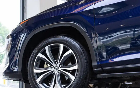 Lexus RX IV рестайлинг, 2022 год, 4 970 000 рублей, 12 фотография