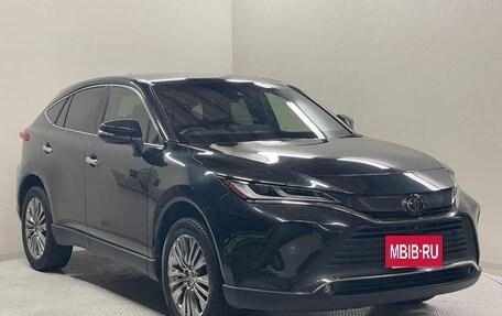 Toyota Harrier, 2021 год, 3 400 000 рублей, 3 фотография