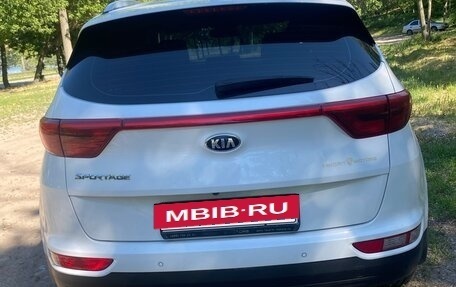 KIA Sportage IV рестайлинг, 2017 год, 2 150 000 рублей, 4 фотография